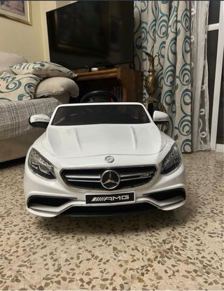 Coche infantil Mercedes