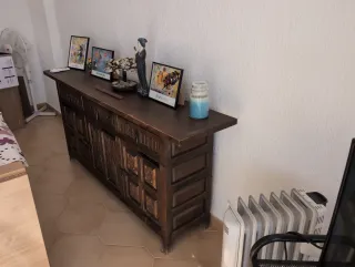 A. Antiguo Madera Maciza 30€