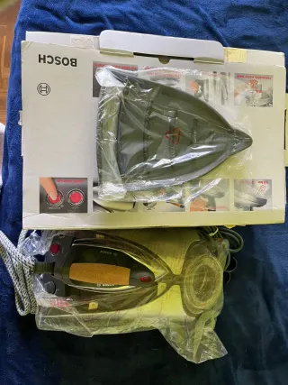 Plancha Bosch a estrenar. Sin utilizar aún.