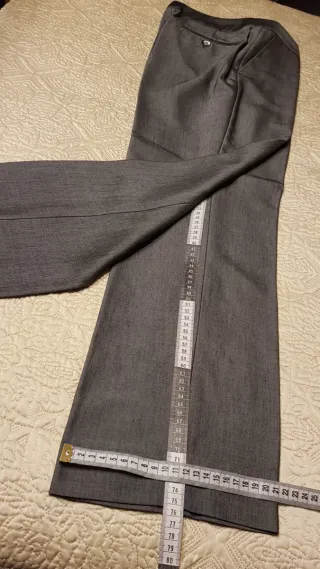 Traje Yera Gris Talla 40