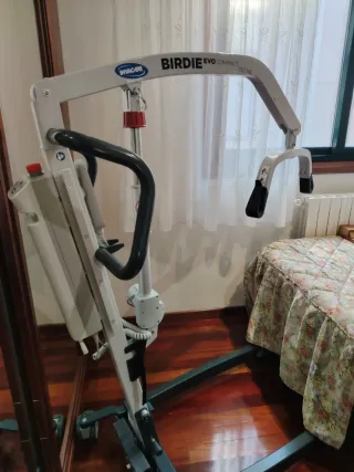 Grua movilizacion personas