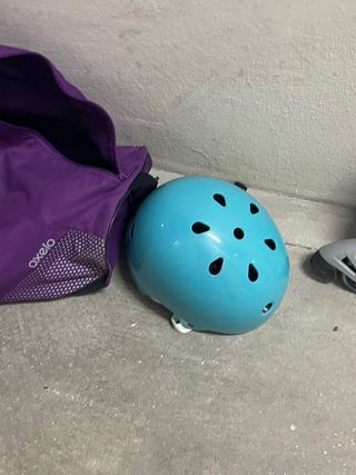 Patines, Casco y Bolsa Morada (35/38)