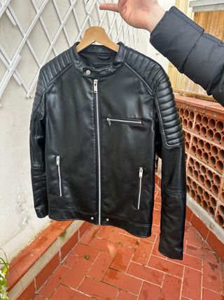 Chaqueta Cuero ZARA Hombre Negra
