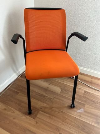 Pack Sillas Steelcase Apilables Brazos Ruedas