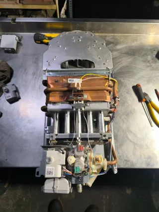 Junkers Hydro 4200 Termo Gas Butano