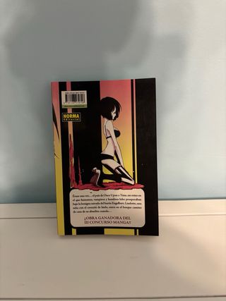 O.U.T (Spanish Edition)