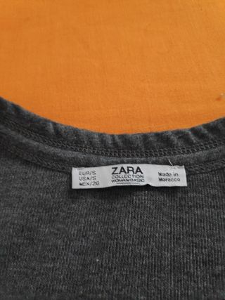 Top de punto Zara gris mujer