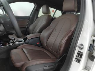 BMW Serie 1 2021 4 cilindros, Pack ///M y solo 40k