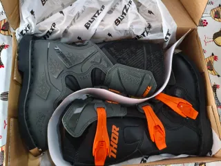 Botas Motocross Niños Thor Nuevas, talla 34