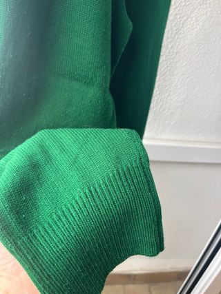 Conjunto lana verde cuello alto talla M