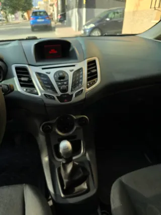 Ford Fiesta 2011