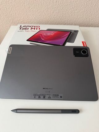 Lenovo Tab M11 con funda y protector
