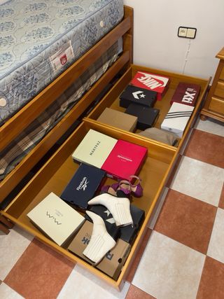 Cama nido madera + mesita noche