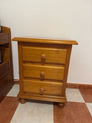 Cama nido madera + mesita noche