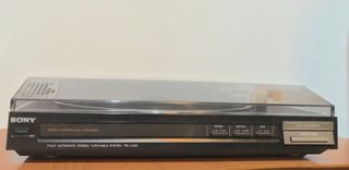 Equipo de Musica SONY + altavoz Magnat