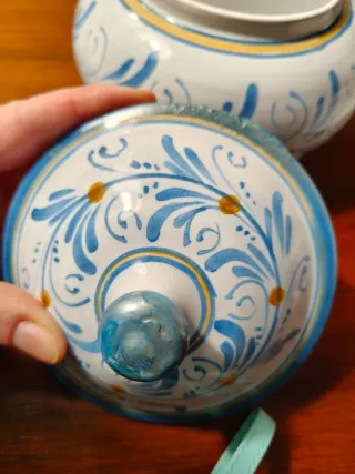 Brocca in ceramica Caltagirone + biscottiera