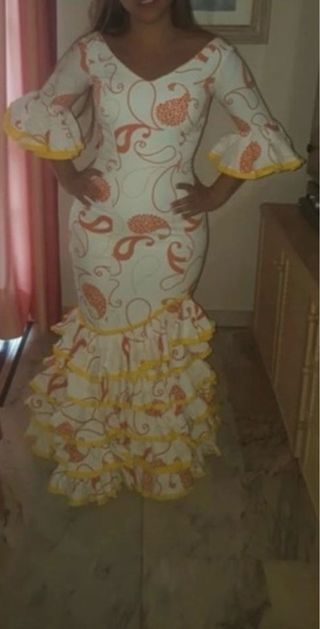 Traje de Flamenca con volantes
