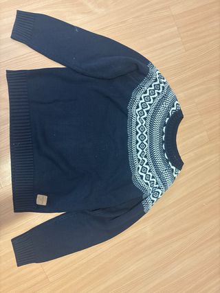 Maglione pesante blu con fantasia