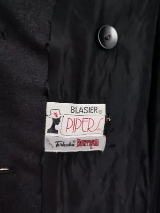 Abrigo negro talla única con bolsillos