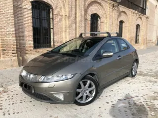 Baca Honda Civic VIII original