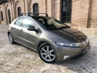 Baca Honda Civic VIII original