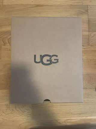 Zapatos UGG Marrones