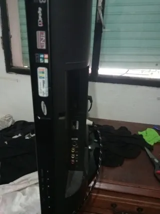 Televisor Samsung LCD 26 Negro