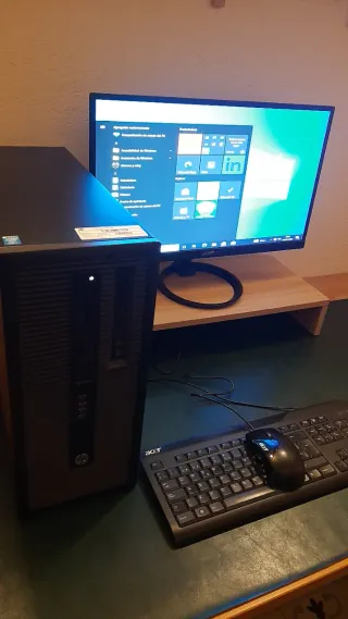 PC de torre HP Intel Core i7. RAM 8GB Windows10Pro