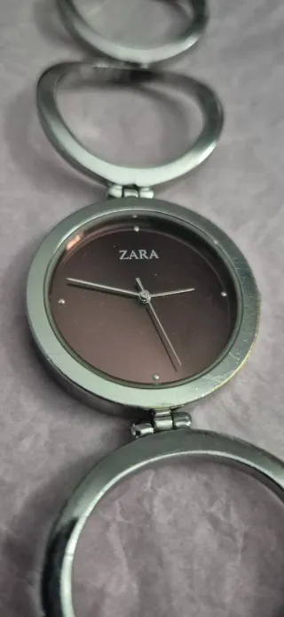 Reloj Zara Mujer circular