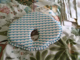 Ropa de cama para bebé: sábanas y cojín