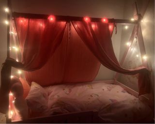 Cama infantil con colchón