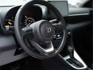 Toyota Yaris 1.5 e-CVT 116CV 120H Active Plus