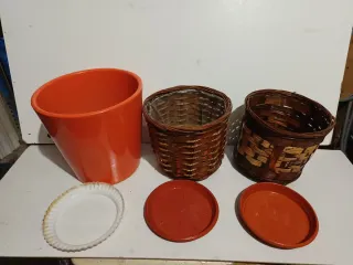 Tiestos cerámica y mimbre varios