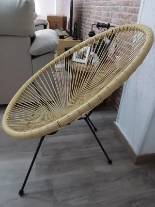 Silla Acapulco Beige y Negra