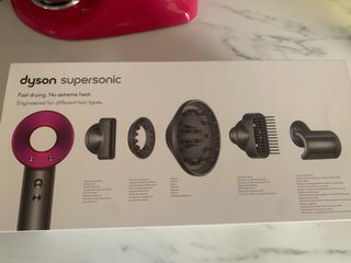 Secador Dyson Supersonic Rosa y Gris