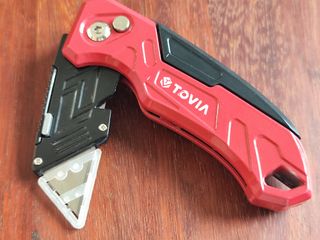 Cúter Plegable TOVIA + 13 Cuchillas