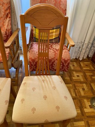 Juego de 4 sillas de comedor de madera