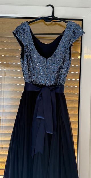 Vestido largo lentejuelas y tul con lazo