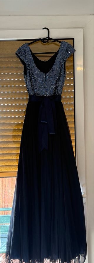 Vestido largo lentejuelas y tul con lazo
