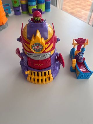 Torre Superthings Juguete