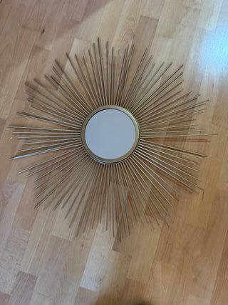 Espejo Sol Metal Dorado 70cm