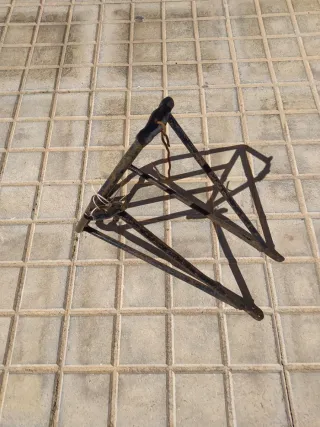 2 Bicicletas BH Bicicross. Y Torrot Plegable