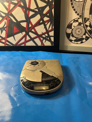 Reproductor CD Walkman Brigmton