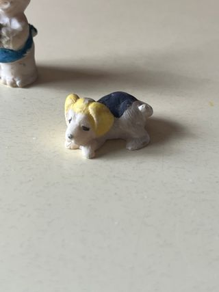 Lote 2 Figuras: Elefante y Perro