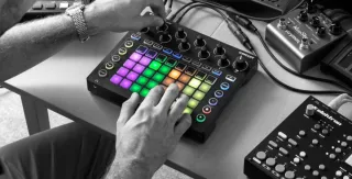 Novation Caja de Ritmos
