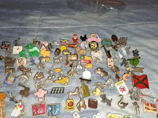 Coleccion de pins antiguos