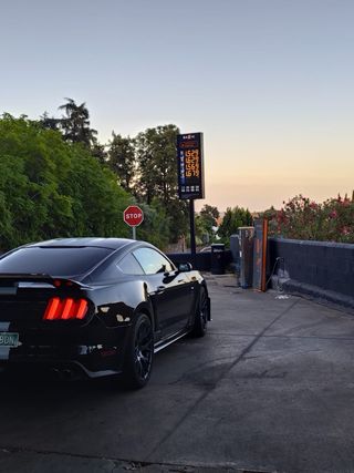 Ford Mustang 3.7 V6 Body kit Shelby GT500