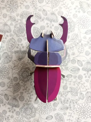 Maqueta minimalista Ciervo Volante 3D