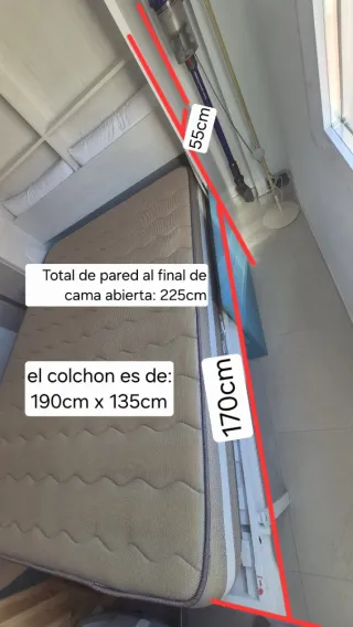 Cama abatible, sofá y armario. GlicerioChaves