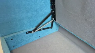 Cama abatible, sofá y armario. GlicerioChaves